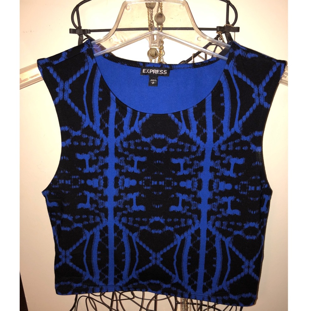 Express crop top